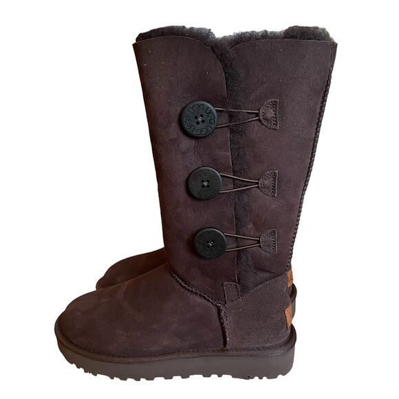 UGG Bailey Button Triplet II Boots Size 5 Chocolate Brown 1016227 - Picture 4 of 6